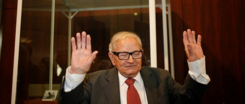 Elhunyt a legendás ügynök, aki elfogta Adolf Eichmannt